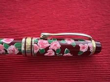 🔴 Naj Oleari Stift