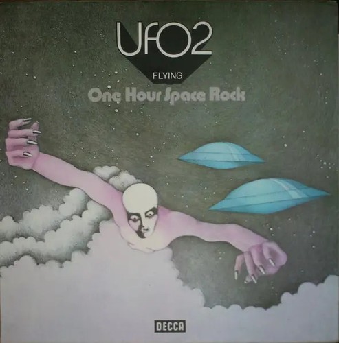 Ufo flying - 2, hour