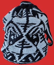 Strick Tasche Runder Beutel Handtasche Umhängetasche Grau Schwarz Handarbeit