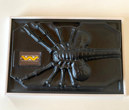 Alien facehugger relief - facehugger, relief-