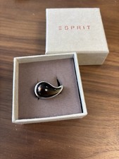 Esprit Edelstahl Ring m. brauner Glasperle Gr. 19, in original Geschenkschachtel