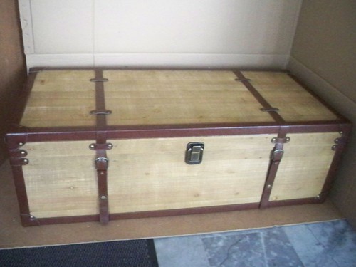 Couchtisch truhe - ,