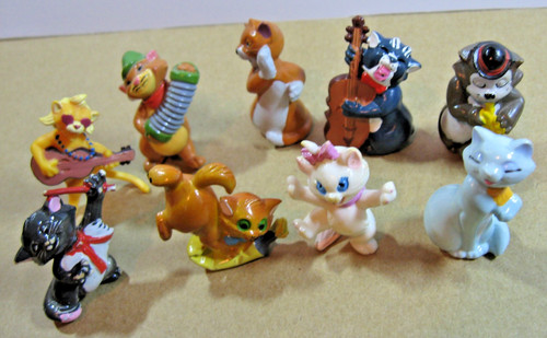 Ferrero aristocats - Ü-ei,