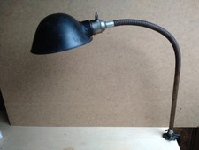 Gelenklampe Schwanenhals Werkstatt Leuchte Lampe Form ähnl. Stahlhelm alt antik 