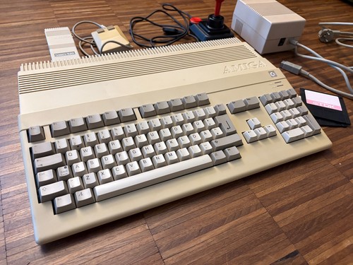 Amiga 500 getestet mb - amiga,