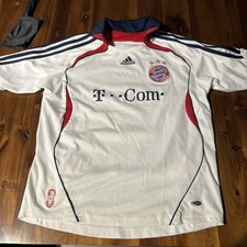 FC Bayern München Trikot Adidas Gr. Kinder M Legende 152 