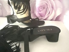 Prada Sandalen Zehentrenner  Pumps Sandaletten mit Federn  Gr.40