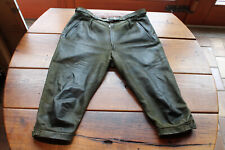 Solide dunkelgrüne speckige Kniebund Lederhose in Gr. [bis H50] - sehr hübsch !
