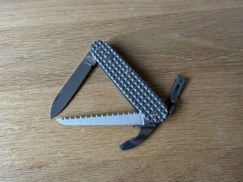 Victorinox 91mm titan - 91mm,