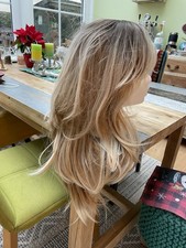 Perücke Hell Blond mit Ansatz