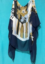 Großer Damen Schal Stola Kopftuch Umhang ca 140 x 140 cm geblümt