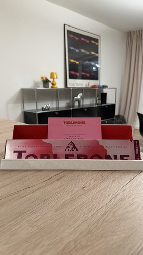 Toblerone pink crush - crush, limited