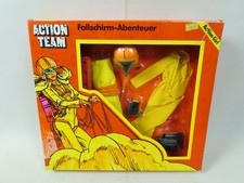 Action Team Girl Fallschirm