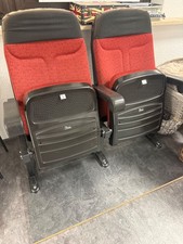 Kino Stühle in Rot/Schwarz