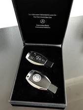 2x MERCEDES in BOX