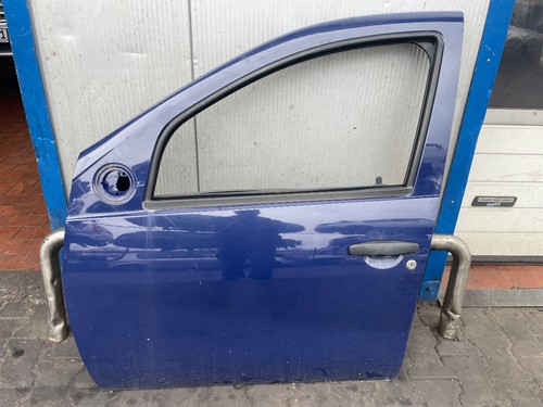 Türblatt links vorne dacia - links,