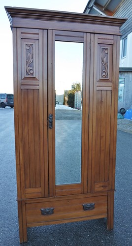 Antik weichholz kleiderschrank - antik,