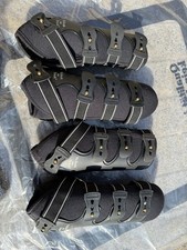 Back On Track Royal Fesselkopfgamaschen Schwarz Vorne & Hinten