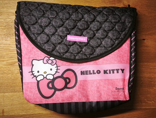 Tupperware hello kitty - tupperware,