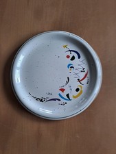 Der Miro-Teller: Dein neuer bester Freund (im Esszimmer) - Winterling