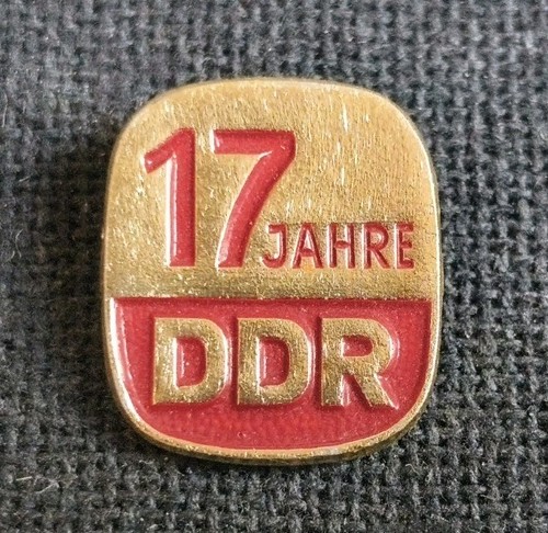 Abzeichen ddr jahre - 17,