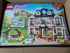 LEGO FRIENDS: Heartlake City