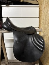 Sommer Springsattel Magnus 17.5 Schwarz Gebraucht Top Zustand