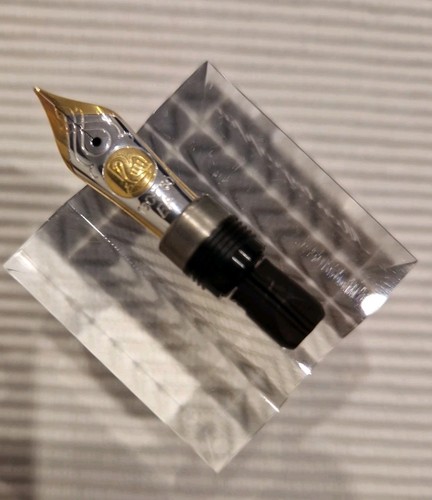 Pelikan m800 18k 750 - pelikan,