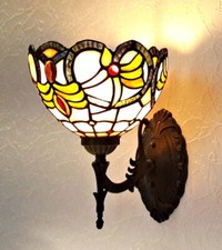Wandleuchte im Tiffany Stil