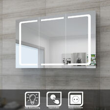 LED Spiegelschrank 3türig