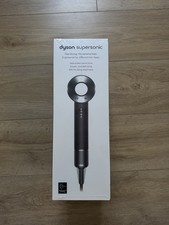 Dyson Supersonic Haartrockner Schwarz/Nickel Inkl. Zubehör Neuwertig Top