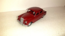 CIJ 1:43 Mercedes Benz  Ponton  220  code 3