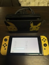 Nintendo Switch Konsole - Pokemon: Let's Go Pikachu! Limited Edition