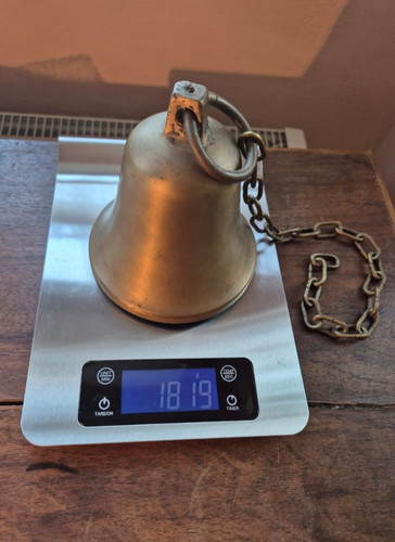 Antike bronzeglocke mit - antike, kette