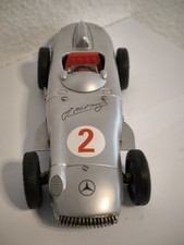 Märklin Mercedes 1102 -