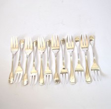 ST MEDARD Set 12 Dessertgabeln