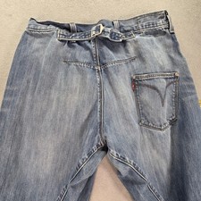 VTG Levis Engineered Jeans