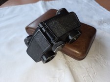 Fernglas mit Lederetui