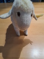 Steiff Lamm Schaf Lamby Lämmchen stehend mit Fahne Stofftier