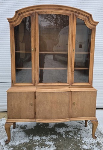 Jugendstil vitrine nußbaum - jugendstil,