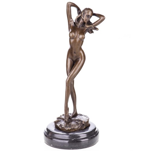 Bronzefigur weiblicher akt - bronzefigur,