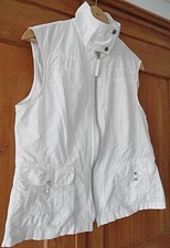 Leichte Weste Weiß Taschen