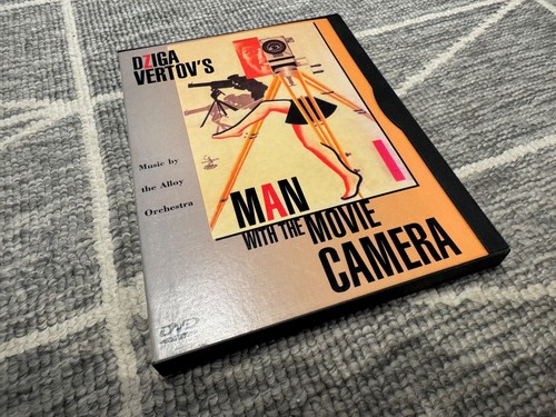 Man with the movie camera - man,