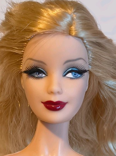 2008 holiday barbie collector - 2008,
