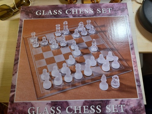 Glass chess set schachspiel - glass,