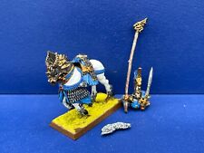 Alter Drachenprinz Standartenträger der Hochelfen METALL