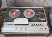 Altes Tonbandgerät PHILIPS