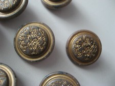 13 Knöpfe Braun Dunkelbraun