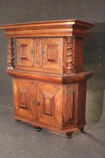 Renaissance Büffet Schrank