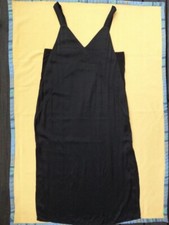 H&M schlichtes schwarzes Kleid Gr. 38 M 40 schön fallend Silvester